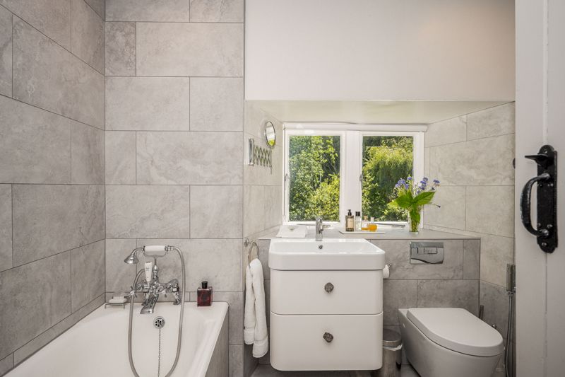 Bathroom- click for photo gallery